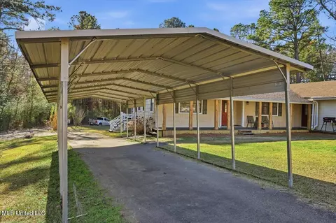 Other - 501 Pine Ridge Rd, Florence, MS 39073 photo 3 of 14