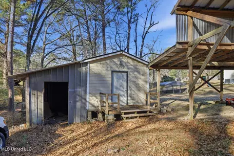 Exterior - 501 Pine Ridge Rd, Florence, MS 39073 photo 6 of 6