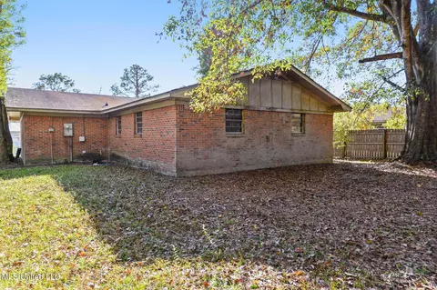 Exterior - 3825 Jeffery Rd, Moss Point, MS 39562 photo 2 of 2