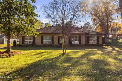 602 Audubon Point Dr, Brandon, MS 39047