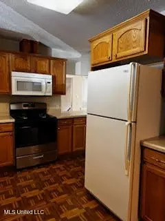 Kitchen - 322 Main St, Biloxi, MS 39530 photo 2 of 2
