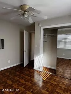 Bedroom - 322 Main St, Biloxi, MS 39530 photo 3 of 3