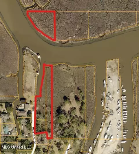 Milstead Road, Gautier, MS 39553
