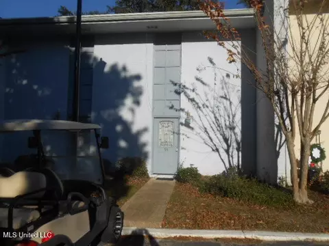 3230 Cumberland Rd #55, Ocean Springs, MS 39564