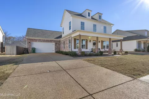 Exterior - 3856 Camborne Ln, Hernando, MS 38632 photo 2 of 6