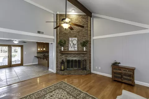 Living - 126 Plum Tree Rd, Brandon, MS 39047 photo 1 of 7