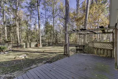 Exterior - 126 Plum Tree Rd, Brandon, MS 39047 photo 8 of 14