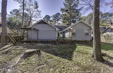 Exterior - 126 Plum Tree Rd, Brandon, MS 39047 photo 11 of 14