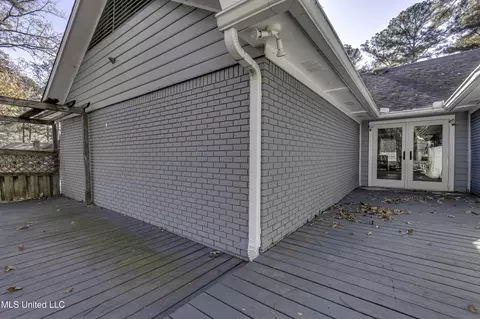 Exterior - 126 Plum Tree Rd, Brandon, MS 39047 photo 7 of 14