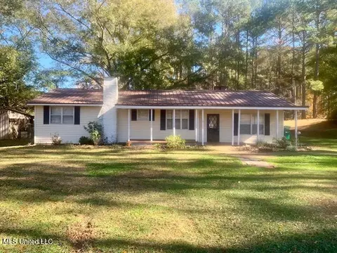715 SW Alderman Ln, Brookhaven, MS 39601