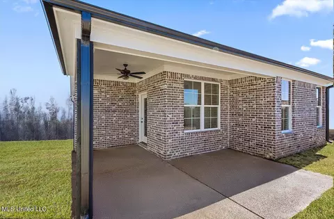 Exterior - 763 W Quitman Ct, Nesbit, MS 38651 photo 11 of 14