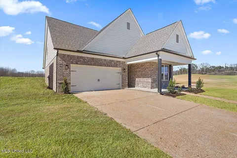 Exterior - 763 W Quitman Ct, Nesbit, MS 38651 photo 1 of 14