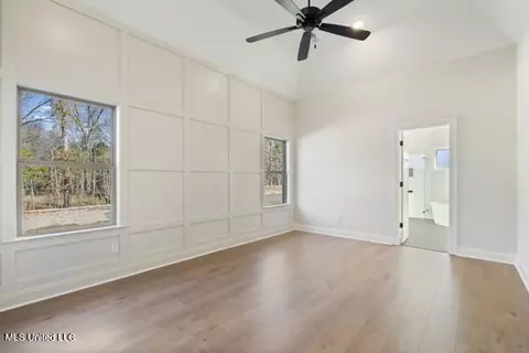 Bedroom - 2984 Eden Ln, Nesbit, MS 38651 photo 1 of 8