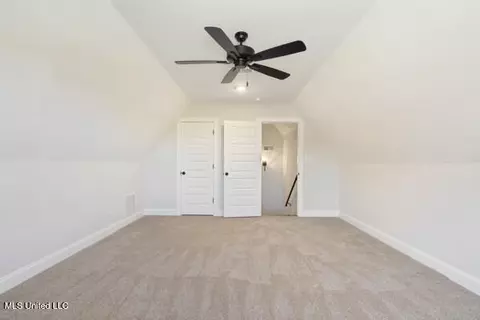 Bedroom - 2984 Eden Ln, Nesbit, MS 38651 photo 8 of 8