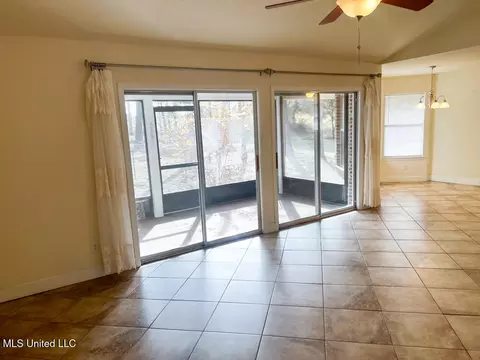 Living - 197 Burgundy Dr, Lucedale, MS 39452 photo 5 of 8