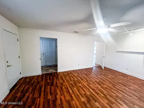 Living - 197 Burgundy Dr, Lucedale, MS 39452 photo 8 of 8
