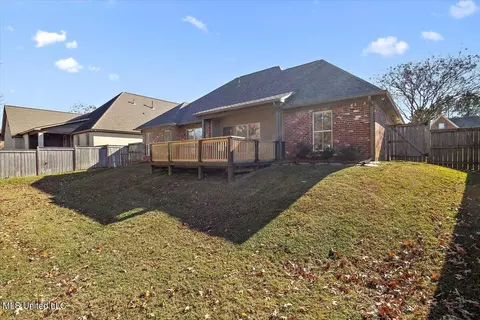 Exterior - 707 Tortoise Rdg, Brandon, MS 39047 photo 6 of 8
