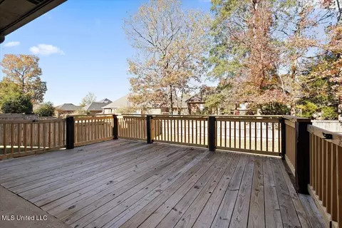 Exterior - 707 Tortoise Rdg, Brandon, MS 39047 photo 4 of 8