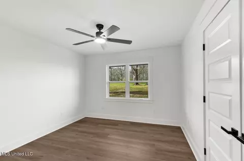 Bedroom - 125 Barr Hill Dr # -B, Magee, MS 39111 photo 7 of 9