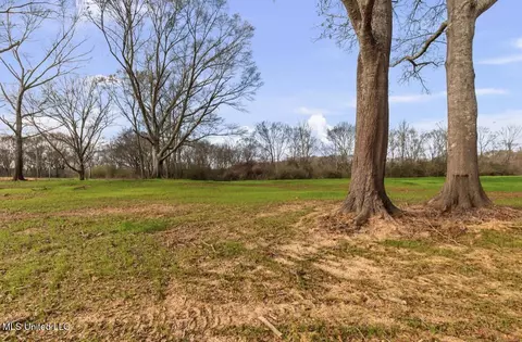 Other - 125 Barr Hill Dr # -B, Magee, MS 39111 photo 2 of 30