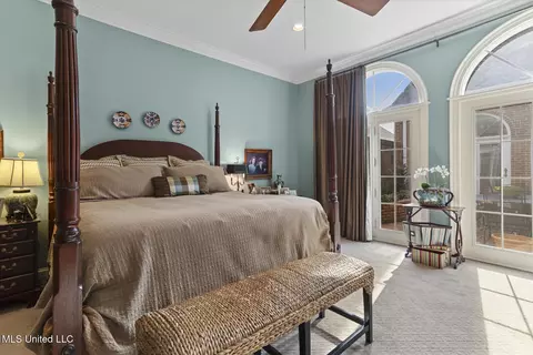 Bedroom - 450 Saint Andrews Dr, Jackson, MS 39211 photo 2 of 4
