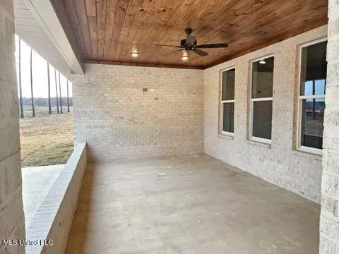 Exterior - 234 Lost Oak Ln, Brandon, MS 39047 photo 2 of 2