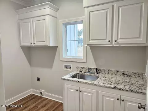 Other - 234 Lost Oak Ln, Brandon, MS 39047 photo 7 of 12