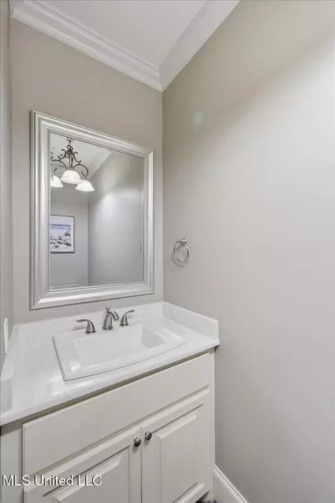 Bath - 116 Sky Meadow Rd, Flora, MS 39071 photo 1 of 7