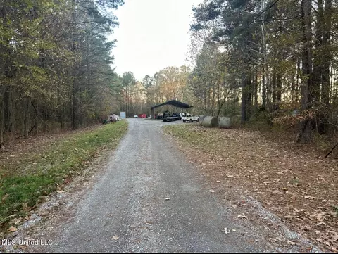 965 Yandell Rd, Canton, MS 39046