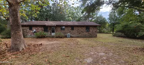Exterior - 121 Rogers Smith Rd, Lucedale, MS 39452 photo 3 of 5