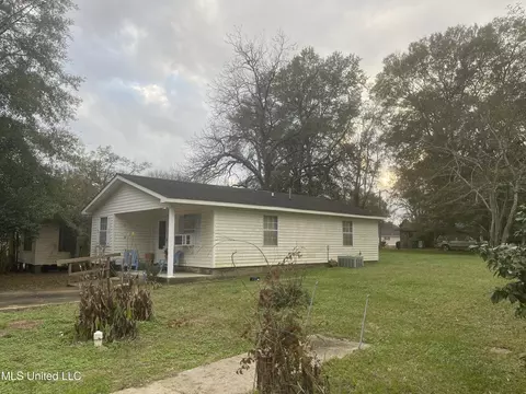 226 Avalon St, Brookhaven, MS 39601 photo 16