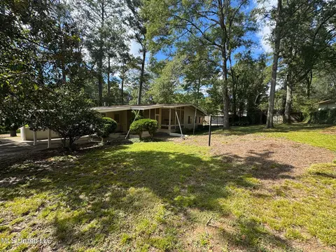 Exterior - 4624 Katherine Blvd, Jackson, MS 39211 photo 6 of 11
