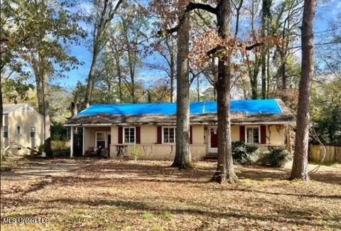 4636 Normandy Dr, Jackson, MS 39206