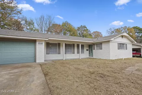 1218 Springdale Dr, Jackson, MS 39211
