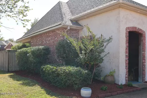 Other - 406 Providence Dr, Brandon, MS 39042 photo 1 of 2