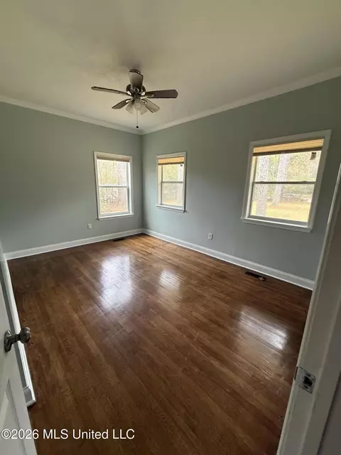 Bedroom - 5520 Ridgewood Rd, Jackson, MS 39211 photo 1 of 2