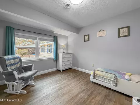 Bedroom - 5255 Parkway Dr, Jackson, MS 39211 photo 5 of 5