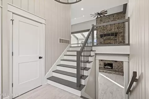 Entry Way - 7726 Union Rd, Sardis, MS 38666 photo 2 of 2