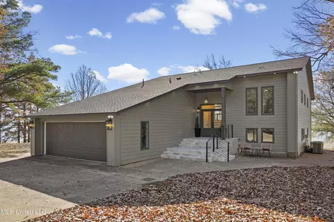 Exterior - 7726 Union Rd, Sardis, MS 38666 photo 2 of 13