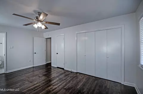 Bedroom - 667 Reddoch Dr, Jackson, MS 39211 photo 2 of 6