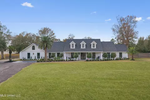 14247 N Swan Rd, Gulfport, MS 39503
