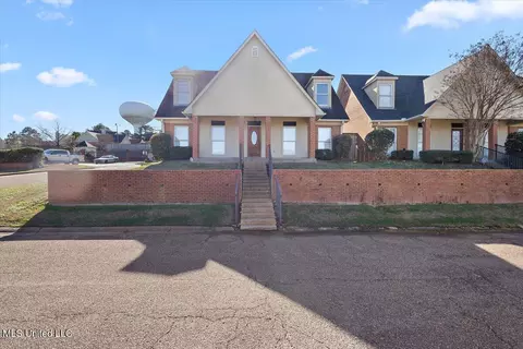 36 S Crossings, Jackson, MS 39206