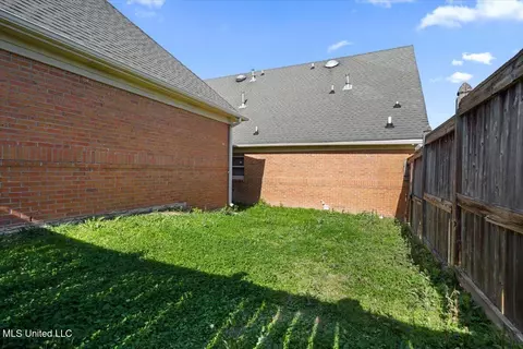 Exterior - 36 S Crossings, Jackson, MS 39206 photo 4 of 4