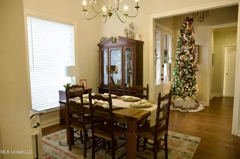 Dining - 628 Boxwood Pl, Madison, MS 39110 photo 1 of 3