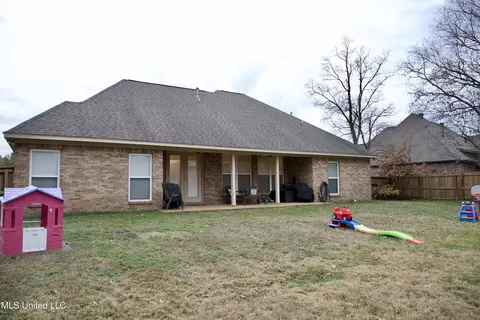 Exterior - 628 Boxwood Pl, Madison, MS 39110 photo 3 of 4