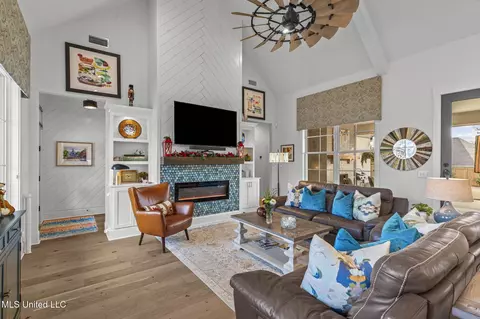 Living - 115 Paylors Way, Madison, MS 39110 photo 1 of 6