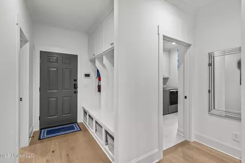 Entry Way - 115 Paylors Way, Madison, MS 39110 photo 5 of 8