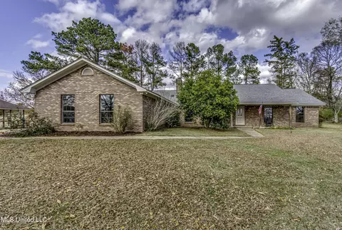 3115 Harmony Rd, Crystal Springs, MS 39059