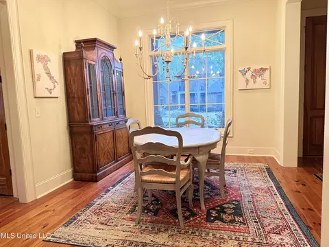 Dining - 125 Vinca Dr, Madison, MS 39110 photo 1 of 4