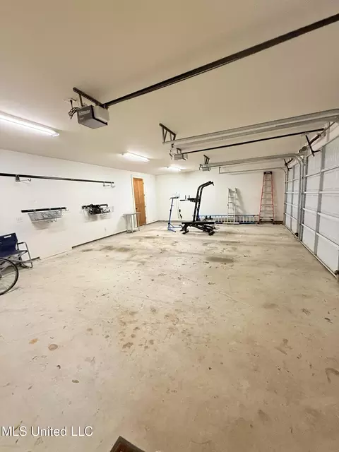 Other - 125 Vinca Dr, Madison, MS 39110 photo 6 of 16